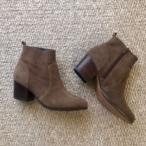 Crown Vintage Taupe Booties
